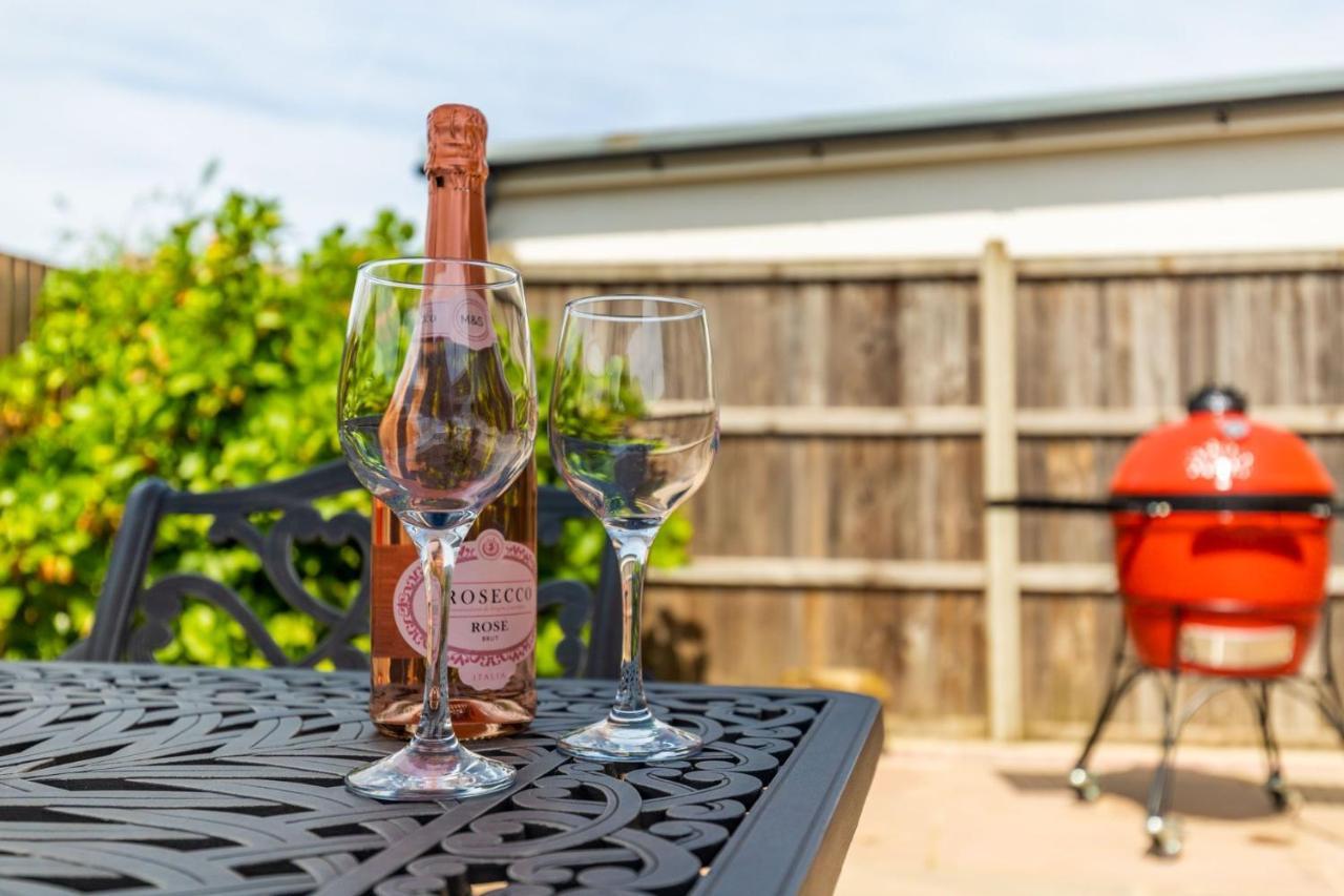 Host & Stay - Sand Pit Cottage Thorpe Market Bagian luar foto